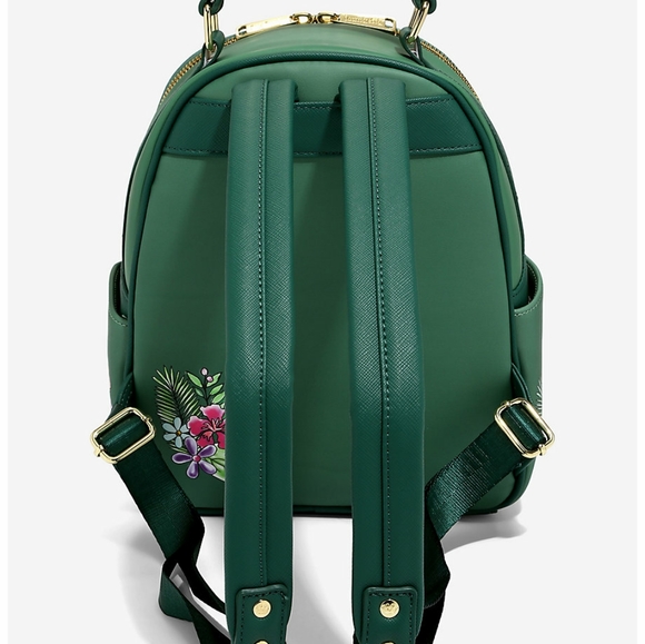 NWT Loungefly Peter Pan Captain Captain Hook mini backpack and wallet set - Picture 11 of 16